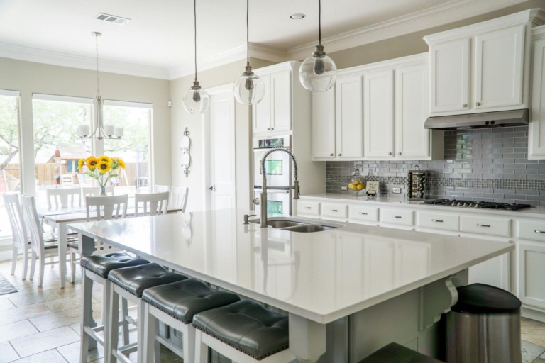 6 Must-Haves for a Luxury Home